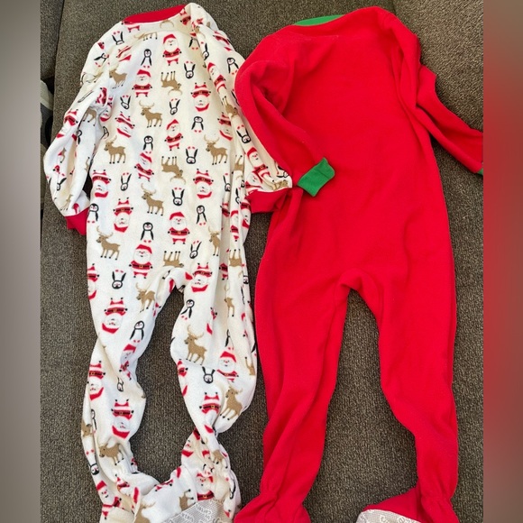 3T Christmas footie fleece pajamas - Picture 2 of 5